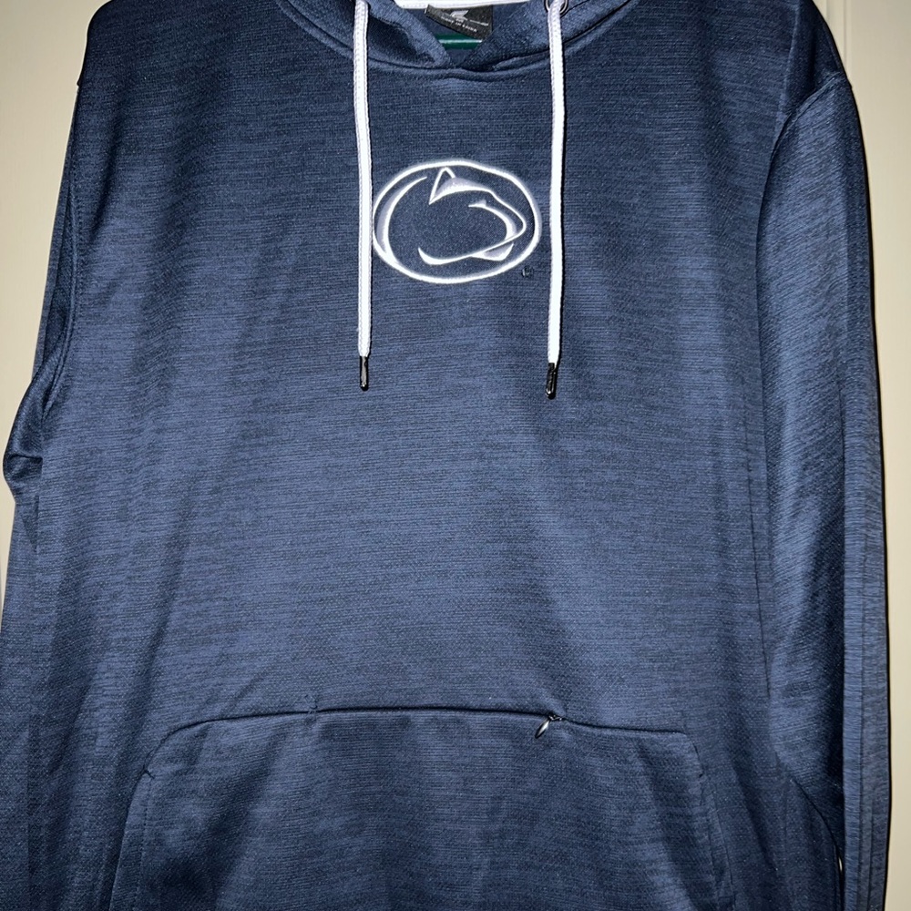 Colosseum Penn State BNWT hoodie M